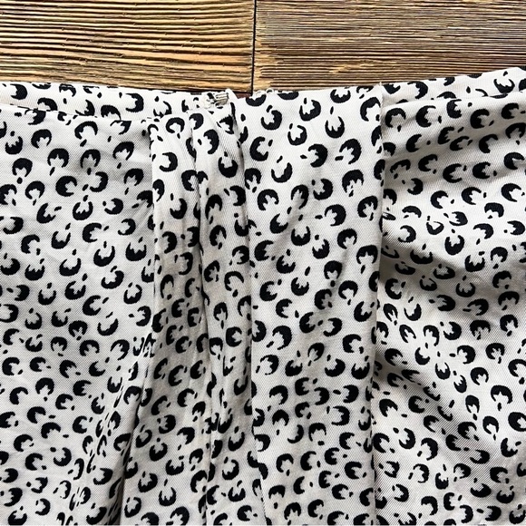 Vince. Star Dot Drape Skirt - Picture 8 of 10